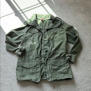 3 for $25 ❤️ // H&M Utility Jacket